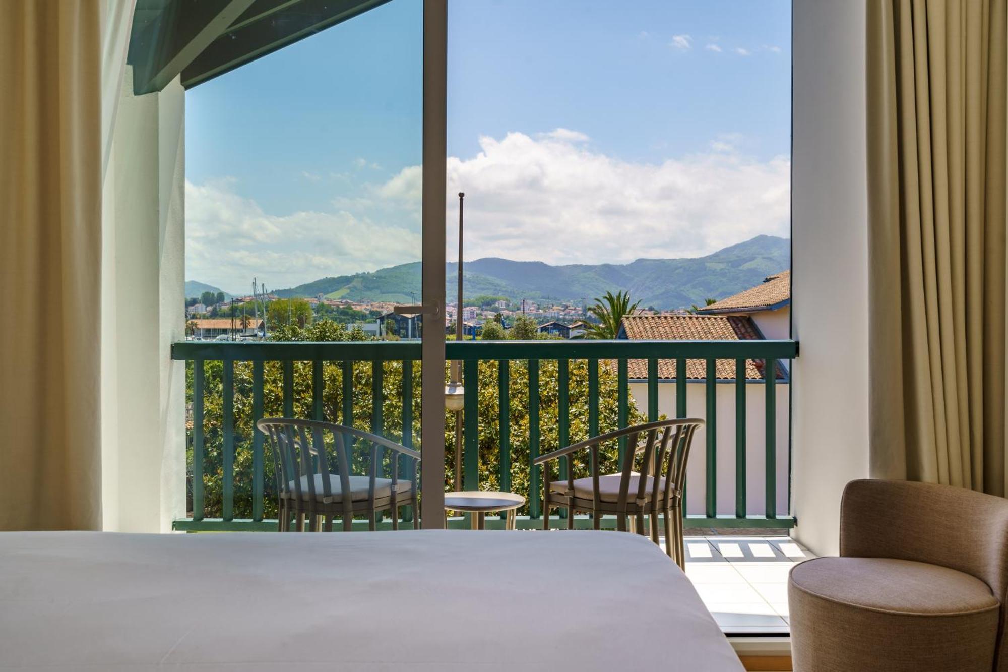 Hotel Ibaia - Piscine & Spa Андай Екстер'єр фото