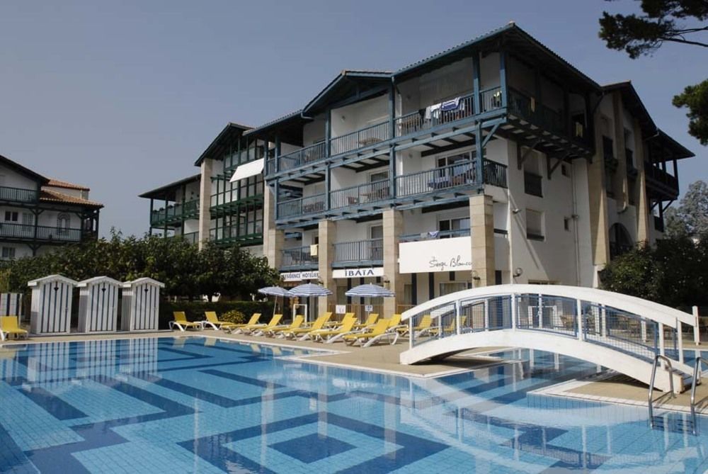 Hotel Ibaia - Piscine & Spa Андай Екстер'єр фото